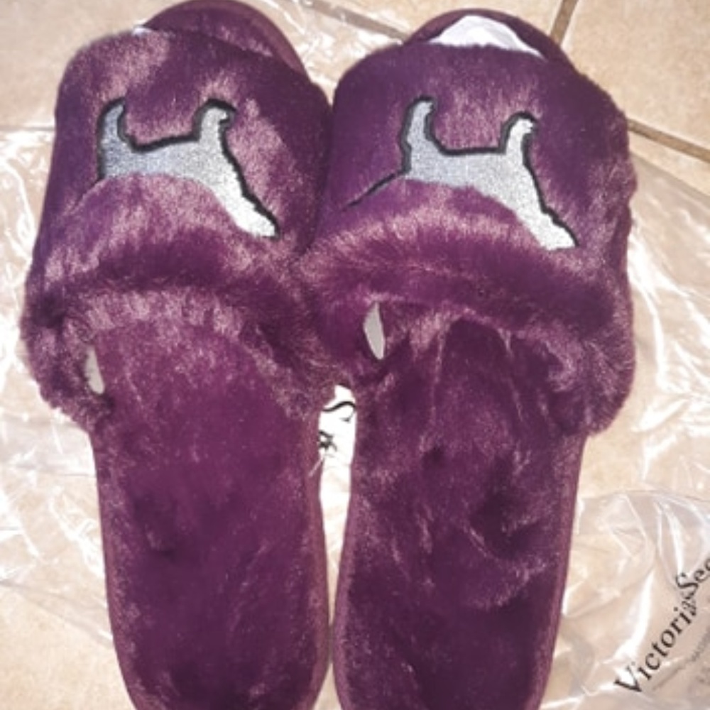 Victoria Secret Pink Slippers